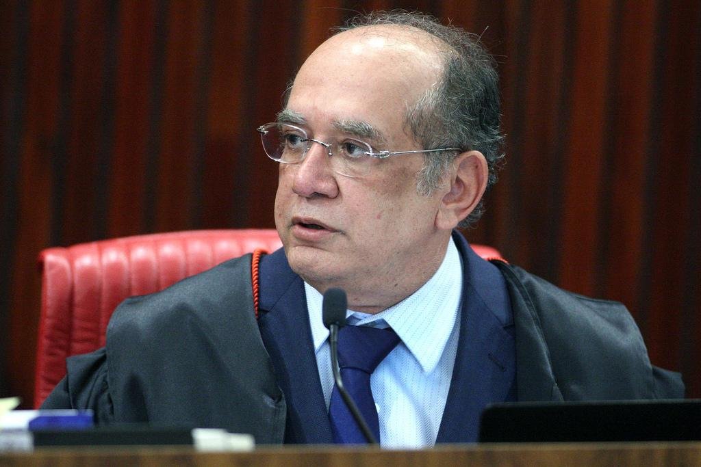 Tamb&eacute;m pedem que STF e PGR investiguem se conduta de ministro tem sido compat&iacute;vel com o cargo que ocupa