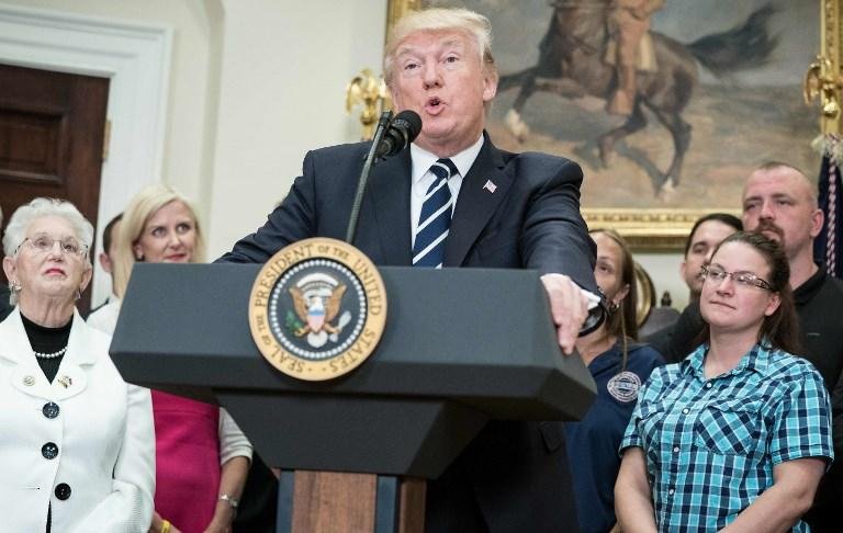 Trump denunciou "a maior ca&ccedil;a &agrave;s bruxas da hist&oacute;ria pol&iacute;tica dos Estados Unidos"