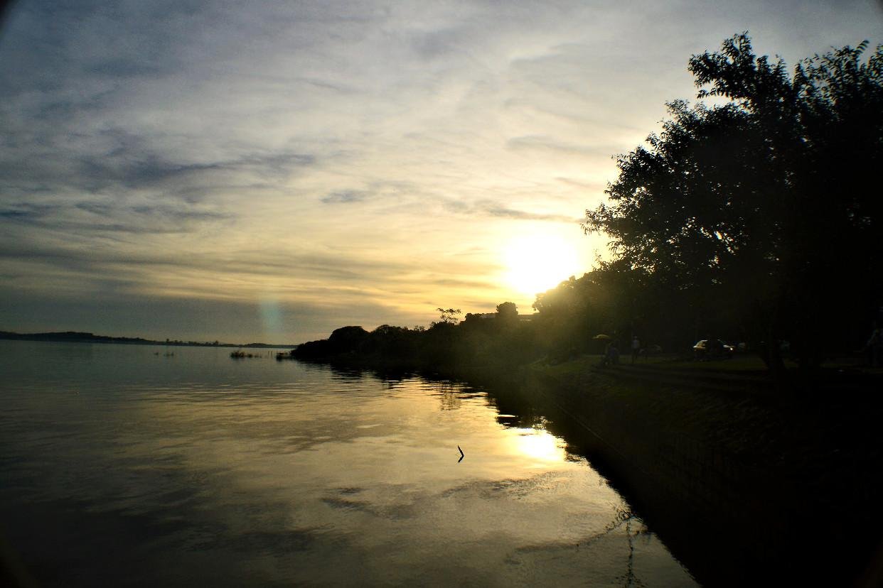 S&aacute;bado ser&aacute; de sol e nuvens no Estado