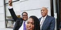 Cosby não fez comentários após o anúncio da anulação do processo