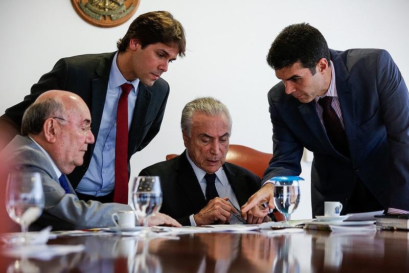 Temer seguiu para viagem &agrave; R&uacute;ssia
