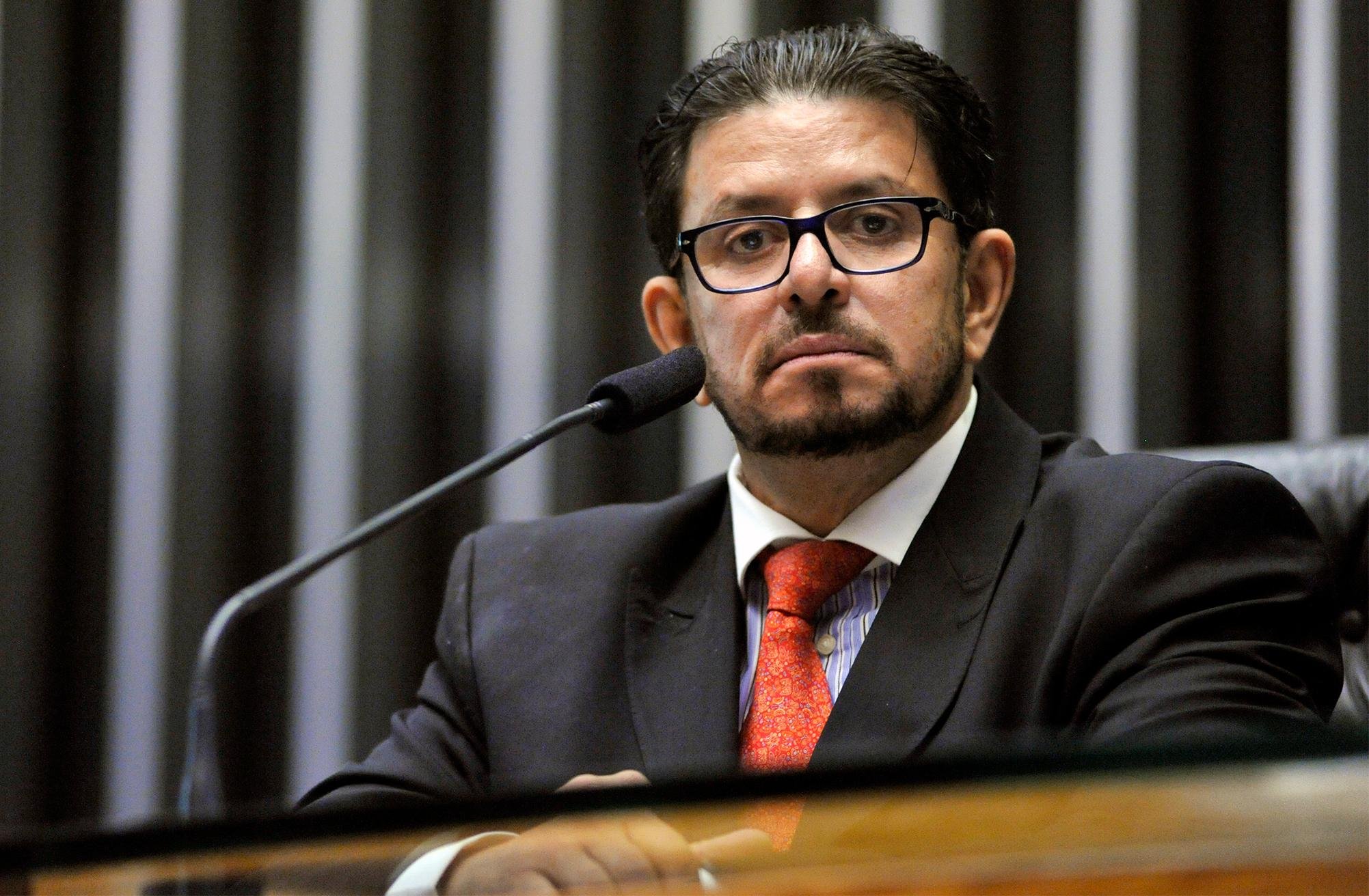 F&aacute;bio Ramalho defende que reforma da previd&ecirc;ncia se resuma &agrave; idade m&iacute;nima 