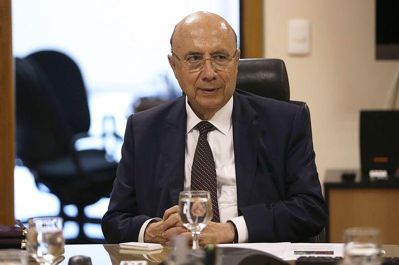 Meirelles diz em depoimento que Lula n&atilde;o interferiu no Banco Central 
