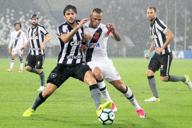 Resultado elevou o clube de General Severiano &agrave; quinta coloca&ccedil;&atilde;o, com 15 pontos