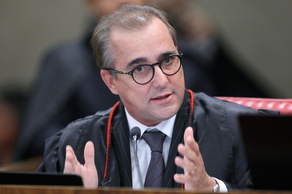 Ministro Admar Gonzaga foi acusado de viol&ecirc;ncia dom&eacute;stica pela esposa nesta madrugada