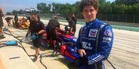 Desempenho do jovem piloto gaúcho no primeiro teste surpreendeu a equipe