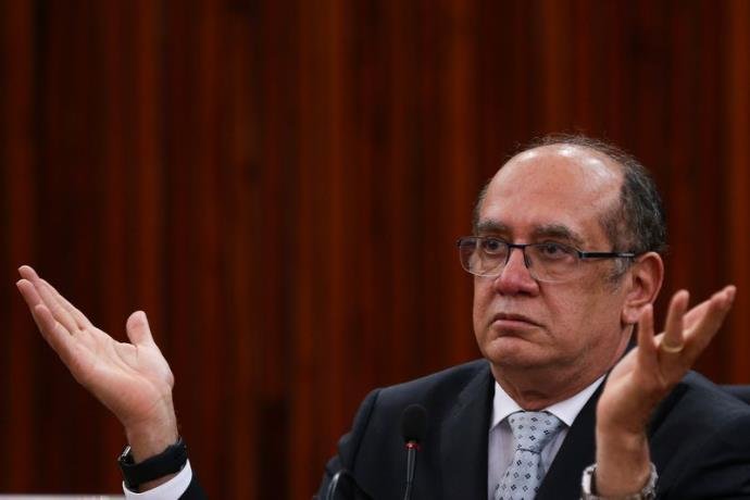 Gilmar Mendes n&atilde;o v&ecirc; impedimento em relatar inqu&eacute;rito contra A&eacute;cio