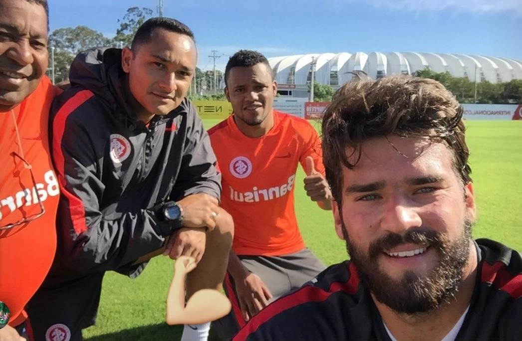 Alisson treinou no CT do Inter nesta segunda