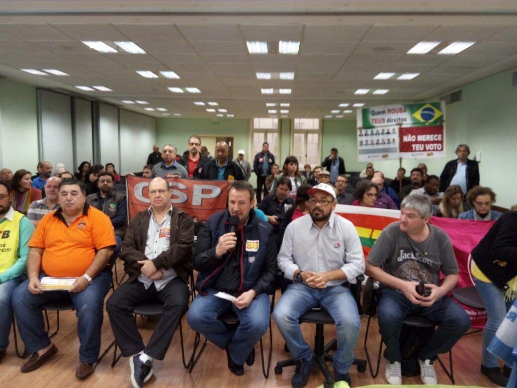 Centrais Sindicais realizaram plen&aacute;ria na manh&atilde; desta ter&ccedil;a-feira