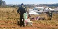 Avião interceptado pela FAB em Goiás tinha mais de 600 quilos de cocaína