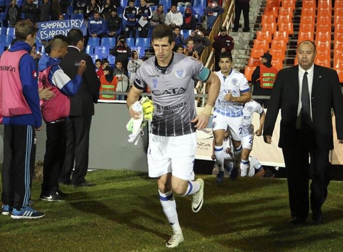 Rodrigo Rey negocia sa&iacute;da do Godoy Cruz para o PAOK, da Gr&eacute;cia