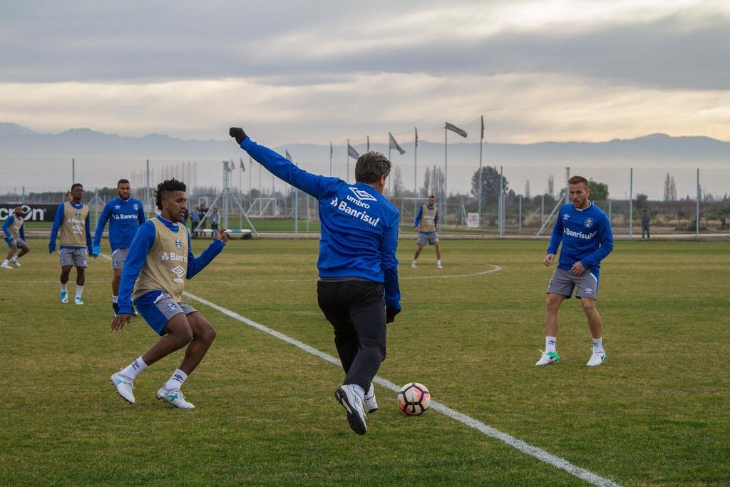 Dire&ccedil;&atilde;o cr&ecirc; que Gr&ecirc;mio pode obter excelente resultado se manter forma de atuar
