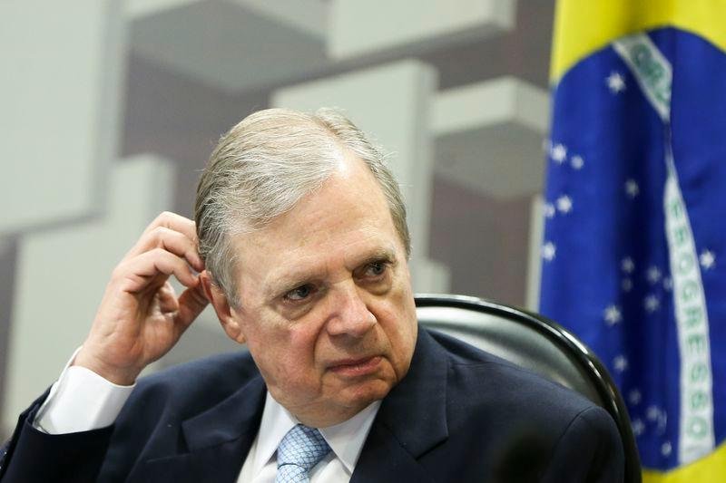 Presidente interino do PSDB declarou nesta quarta-feira que a posi&ccedil;&atilde;o do partido "&eacute; cada vez mais clara"