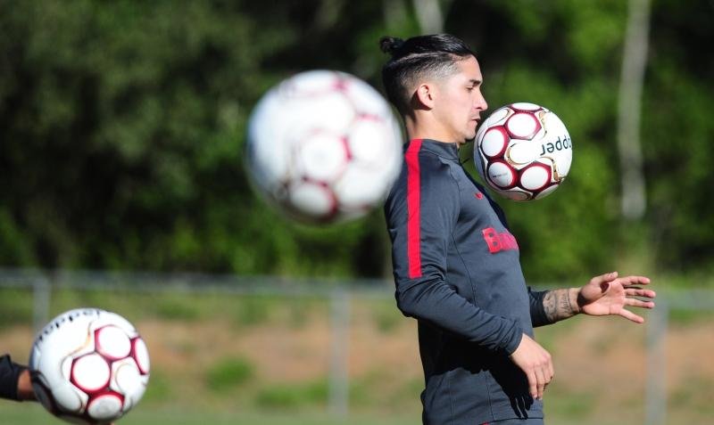 Guto Ferreira poder&aacute; contar pela primeira vez com Felipe Guti&eacute;rrez