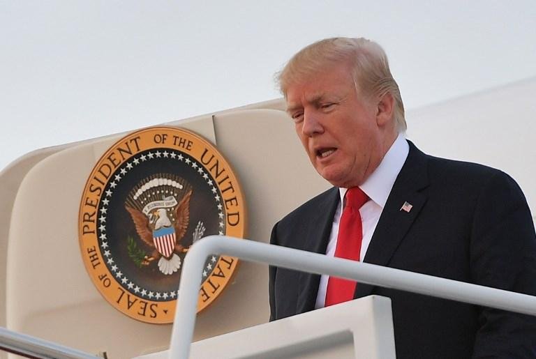 Em sua carta de ren&uacute;ncia, Shaub n&atilde;o criticou diretamente Trump, por&eacute;m afirmou que &eacute; necess&aacute;rio "melhorar o atual programa de &eacute;tica"