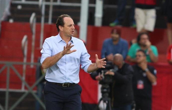 Rog&eacute;rio Ceni pede desculpas e relembra riscos de assumir o S&atilde;o Paulo