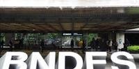 Diretores do BNDES pediram demissão nesta sexta-feira