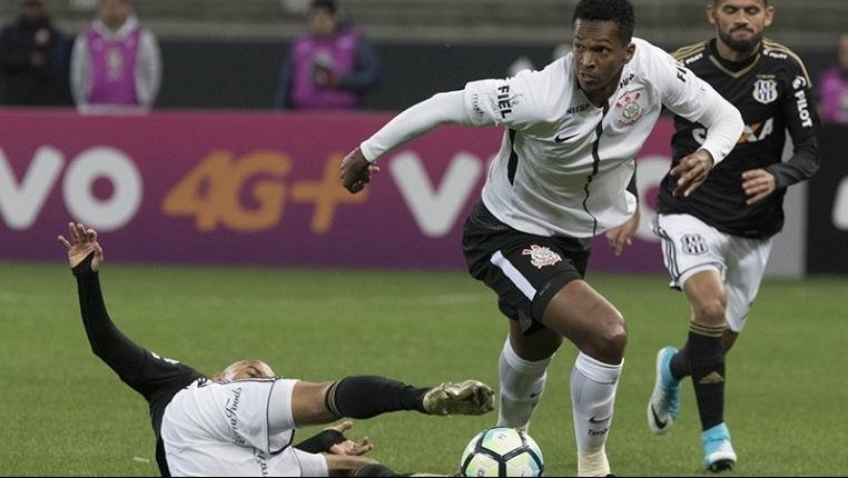 Vit&oacute;ria por 2 a 0 veio com atua&ccedil;&atilde;o confiante para manter 26 jogos de invencibilidade