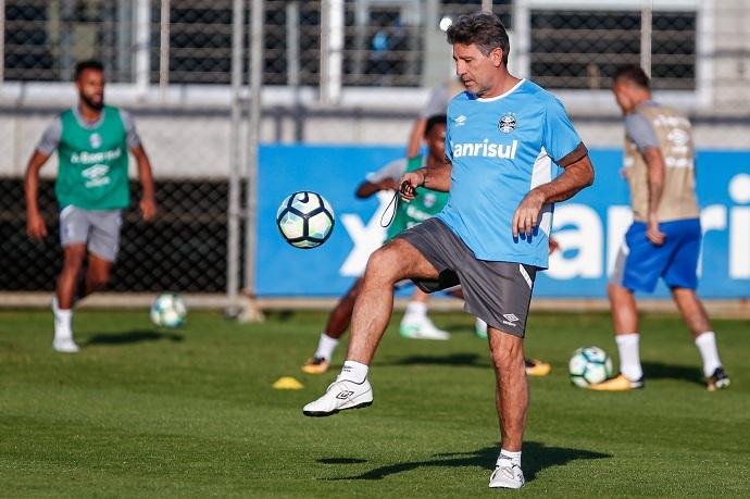 Inten&ccedil;&atilde;o, segundo Renato Portaluppi, &eacute; de usar for&ccedil;a m&aacute;xima para somar os tr&ecirc;s pontos