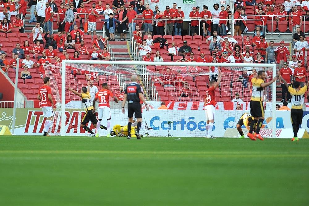 Crici&uacute;ma abriu placar do jogo nesse s&aacute;bado no Beira-Rio