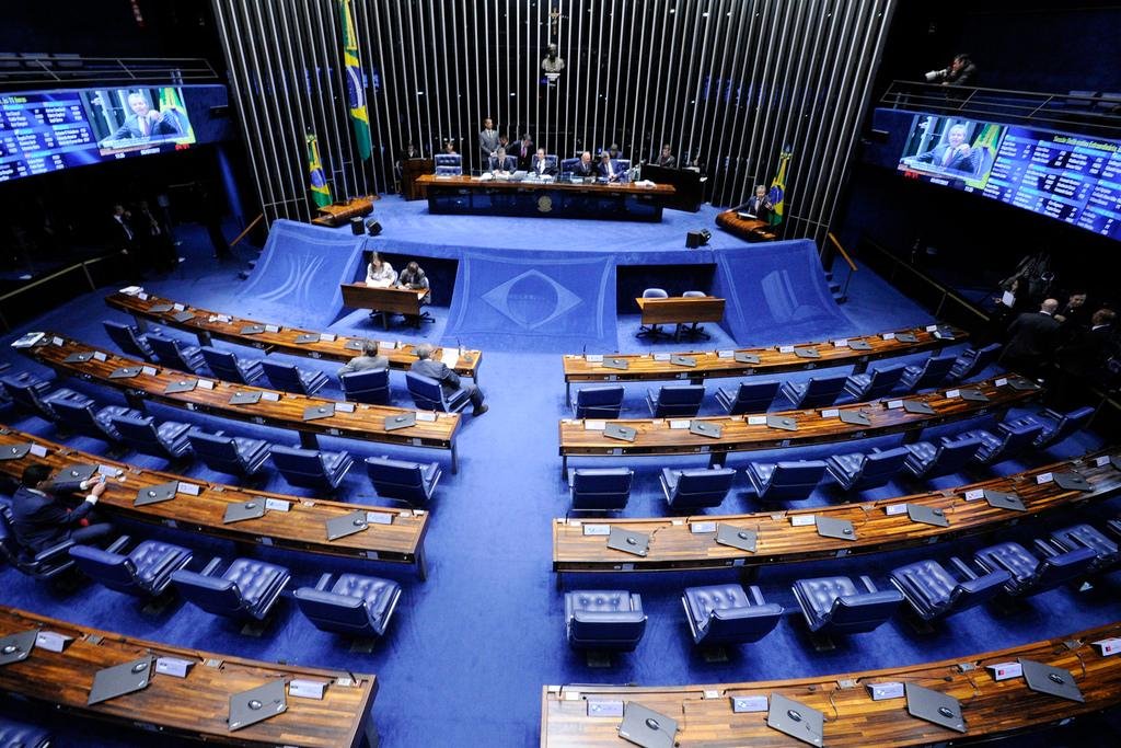 Reforma trabalhista e sabatina de Raquel Dodge s&atilde;o temas da semana no Senado 