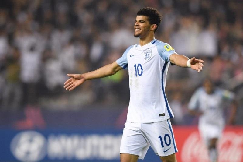 Liverpool contrata promessa inglesa Dominic Solanke