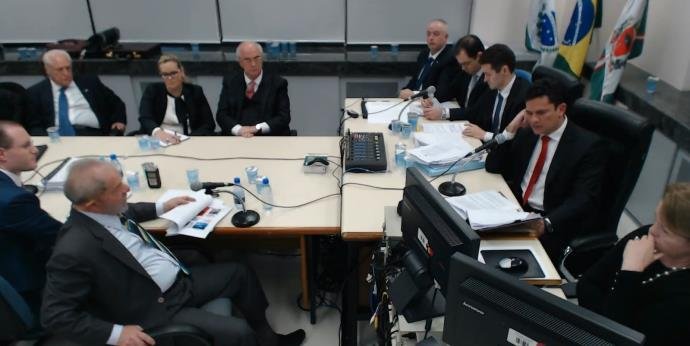Lula prestou depoimento ao juiz em maio deste ano