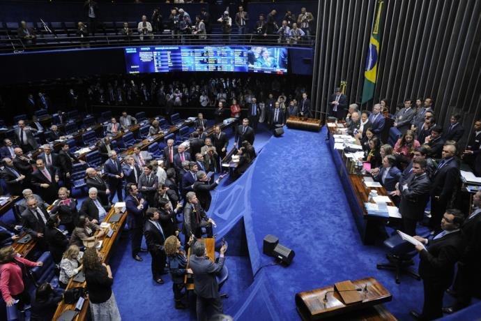 Reforma foi aprovada depois de promessa do governo de alterar itens pol&ecirc;micos