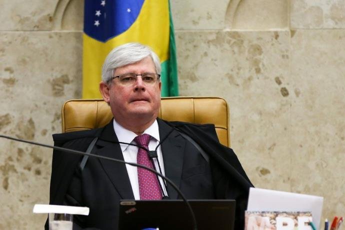 Entre os alvos dessas investiga&ccedil;&otilde;es, est&atilde;o os senadores Fernando Collor, Fernando Bezerra Coelho e Cassio Cunha Lima