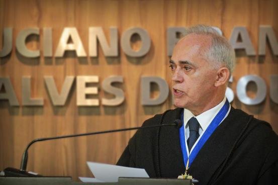 Raimundo Carreiro informou que inqu&eacute;rito da Pol&iacute;cia Federal sobre caso UTC foi aberto h&aacute; dois anos e quebrou sigilos