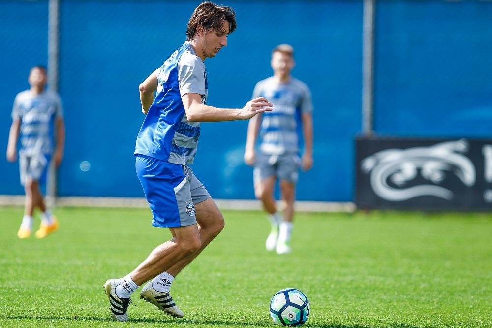 Geromel espera poder jogar contra S&atilde;o Paulo