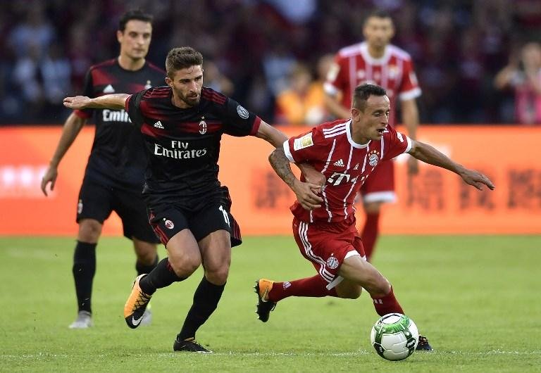 MIlan goleou o Bayern por 3 a 0 neste s&aacute;bado