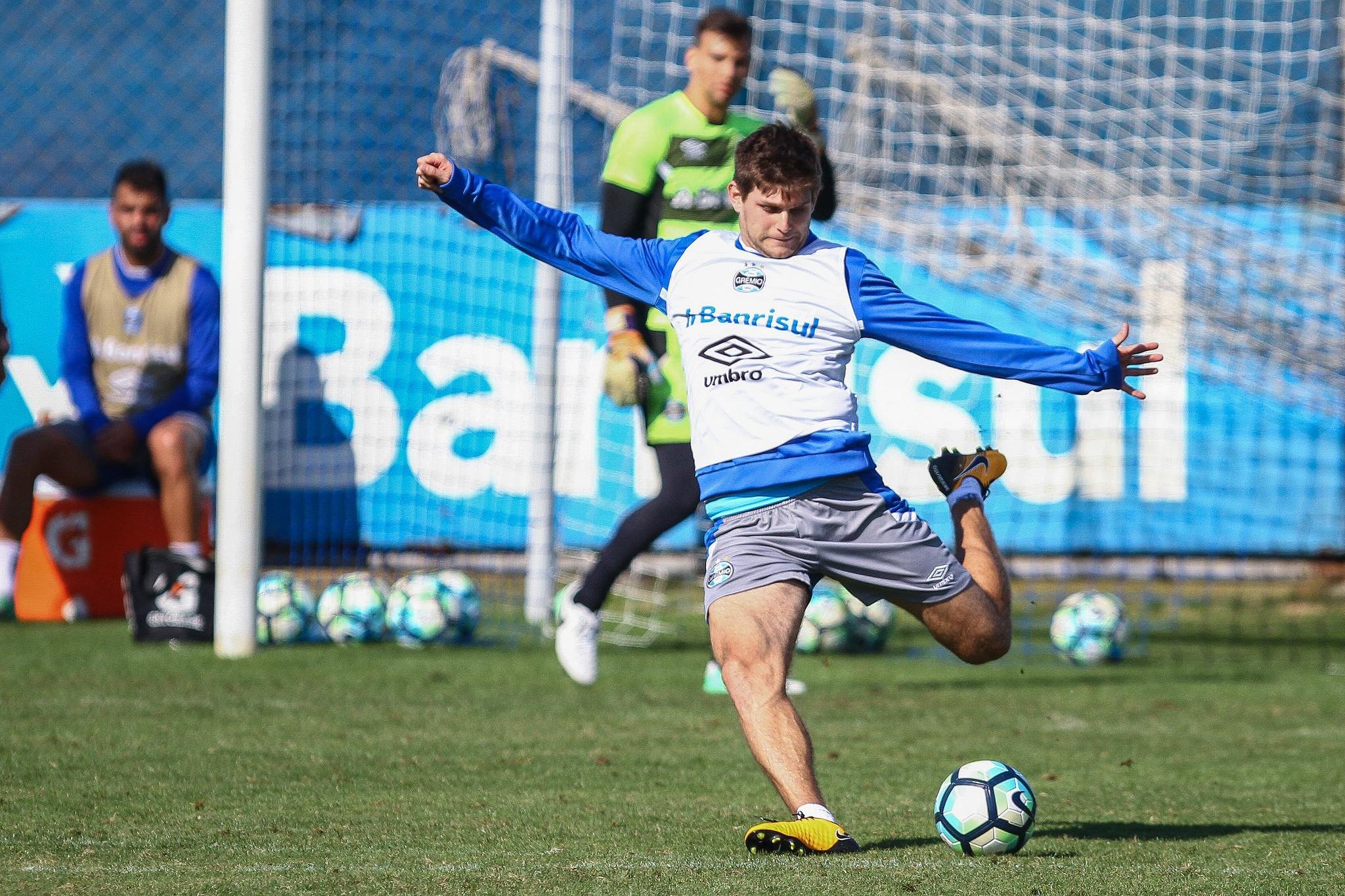 Renato Portaluppi orientou um trabalho t&aacute;tico com a equipe