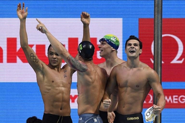 Quarteto formado por Cesar Cielo, Bruno Fratus, Marcelo Chierighini e Gabriel Santos conquistou a prata no Mundial 