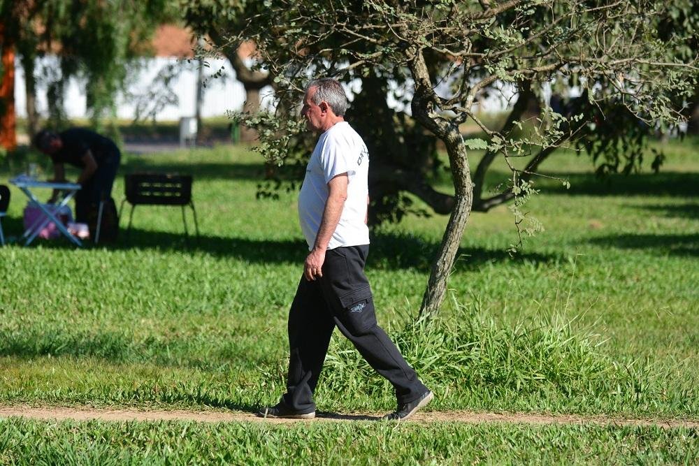 Temperatura sobe e frio perde for&ccedil;a nesta segunda no RS