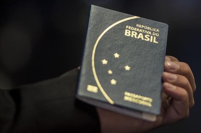 Passaportes ser&atilde;o entregues em ordem cronol&oacute;gica das solicita&ccedil;&otilde;es