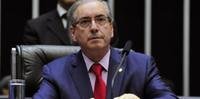 Ex-presidente da Caixa diz que Cunha o pressionou para liberar financiamentos