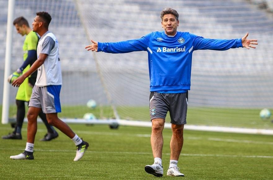 Renato deve definir time do Gr&ecirc;mio na prele&ccedil;&atilde;o do jogo contra Atl&eacute;tico-PR 