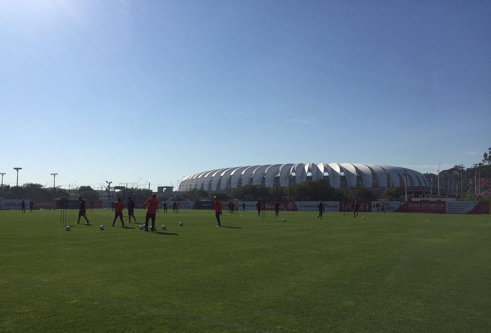 Guto esbo&ccedil;a Inter com Camilo titular e Dami&atilde;o na reserva