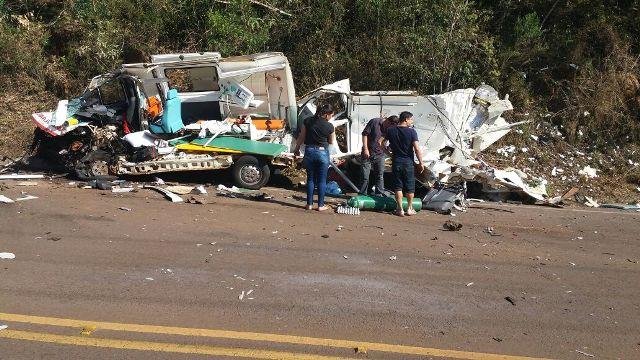 Motorista de ambul&acirc;ncia morre em acidente na ERS 472