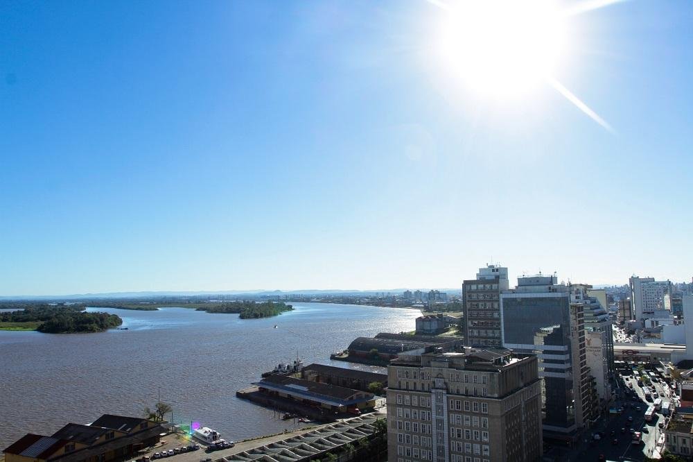 Porto Alegre ser&aacute; ensolarada neste s&aacute;bado e deve chegar aos 29&deg;C