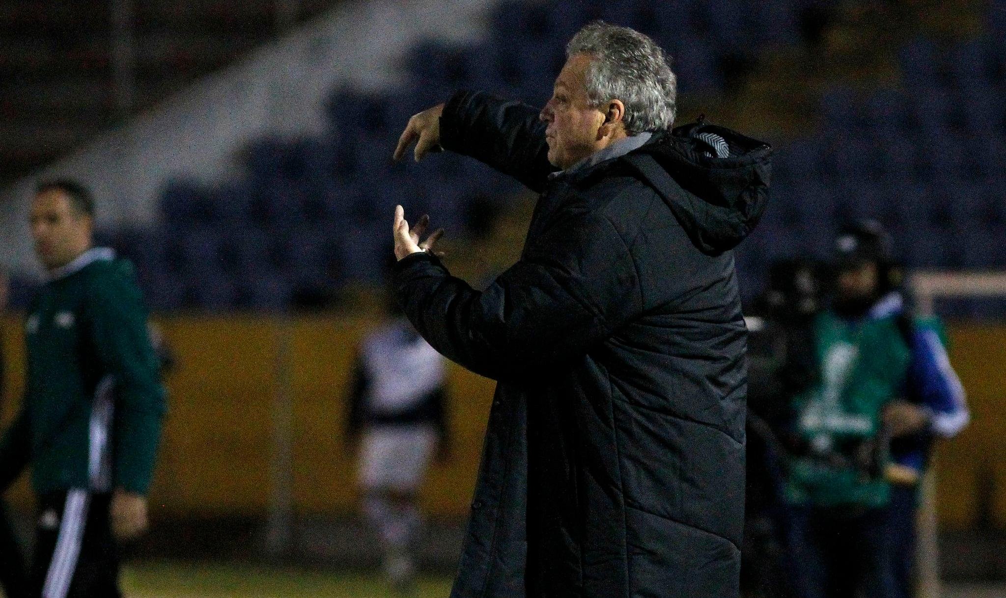 Partida deste domingo contra a Ponte Preta foi adiada