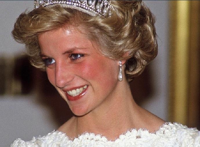 No document&aacute;rio, Diana fala de seu casamento com o pr&iacute;ncipe Charles