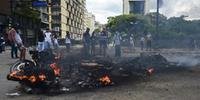 Focos de violência são registrados durante a eleição da polêmica Constituinte na Venezuela 