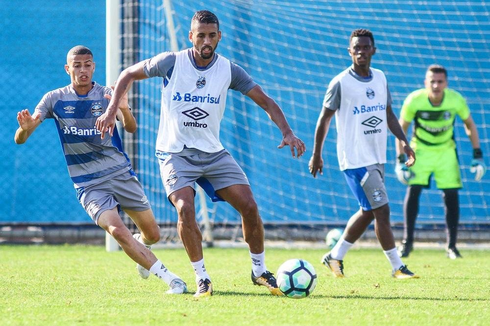 Decidir fora de casa n&atilde;o &eacute; preocupa&ccedil;&atilde;o para Gr&ecirc;mio