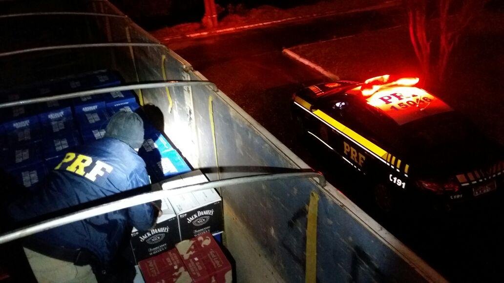 Segundo informa&ccedil;&otilde;es do motorista, o destino da carga seria Porto Alegre