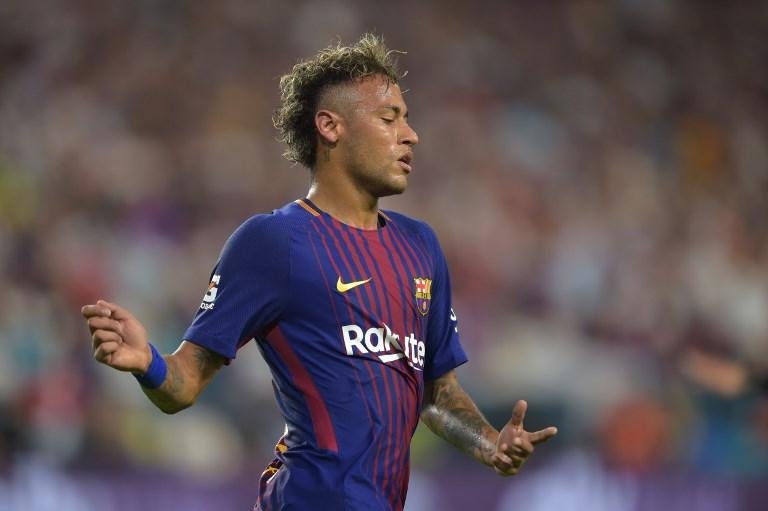 Barcelona confirmou que recebeu pagamento da multa para sa&iacute;da de Neymar