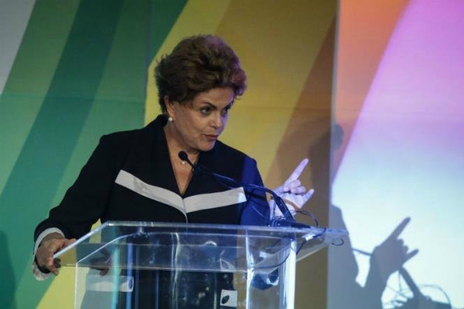 Dilma sobre vota&ccedil;&atilde;o: s&atilde;o os mesmos que iniciaram fraude do impeachment
