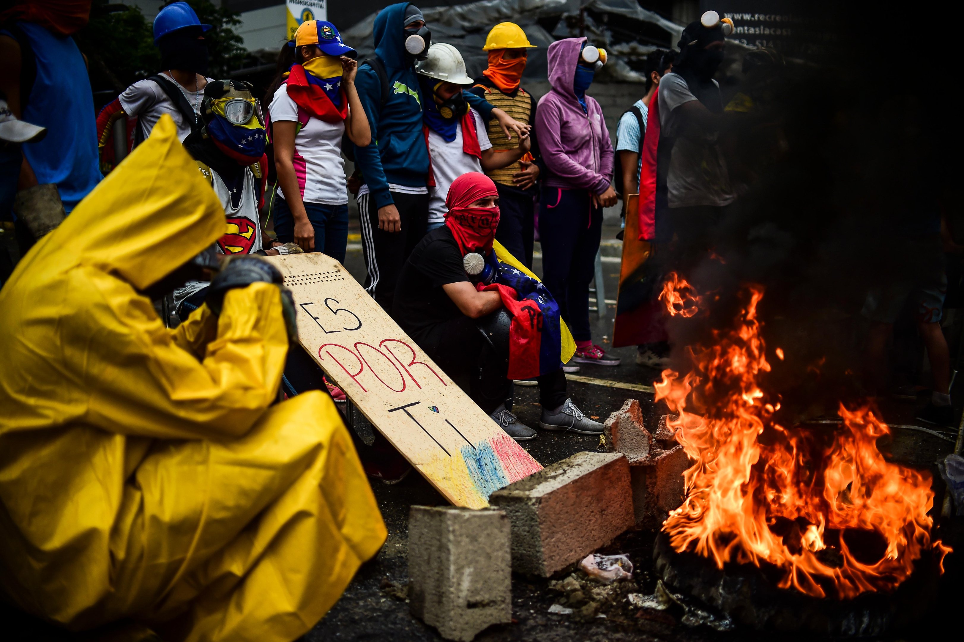 Protestos j&aacute; deixaram cerca de 100 mortos no pa&iacute;s