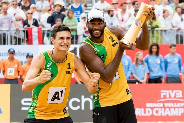Andr&eacute; e Evandro conquistam Mundial de V&ocirc;lei de Praia na &Aacute;ustria